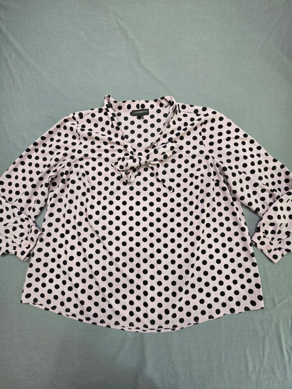 Lane Bryant Size 18/20 Blouse Black & Mauve Pink Polka Dot Sheer Bow Neck